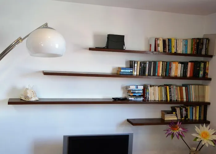 Sunflower With Private Terrace And Lift