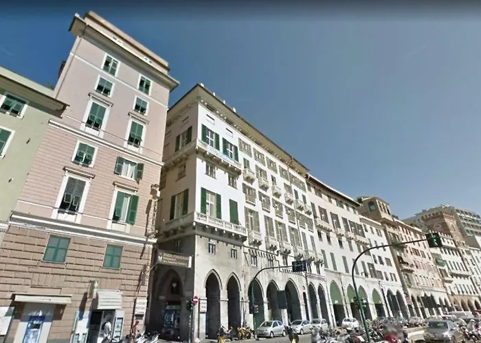 Sunflower With Private Terrace And Lift Apartman Genova